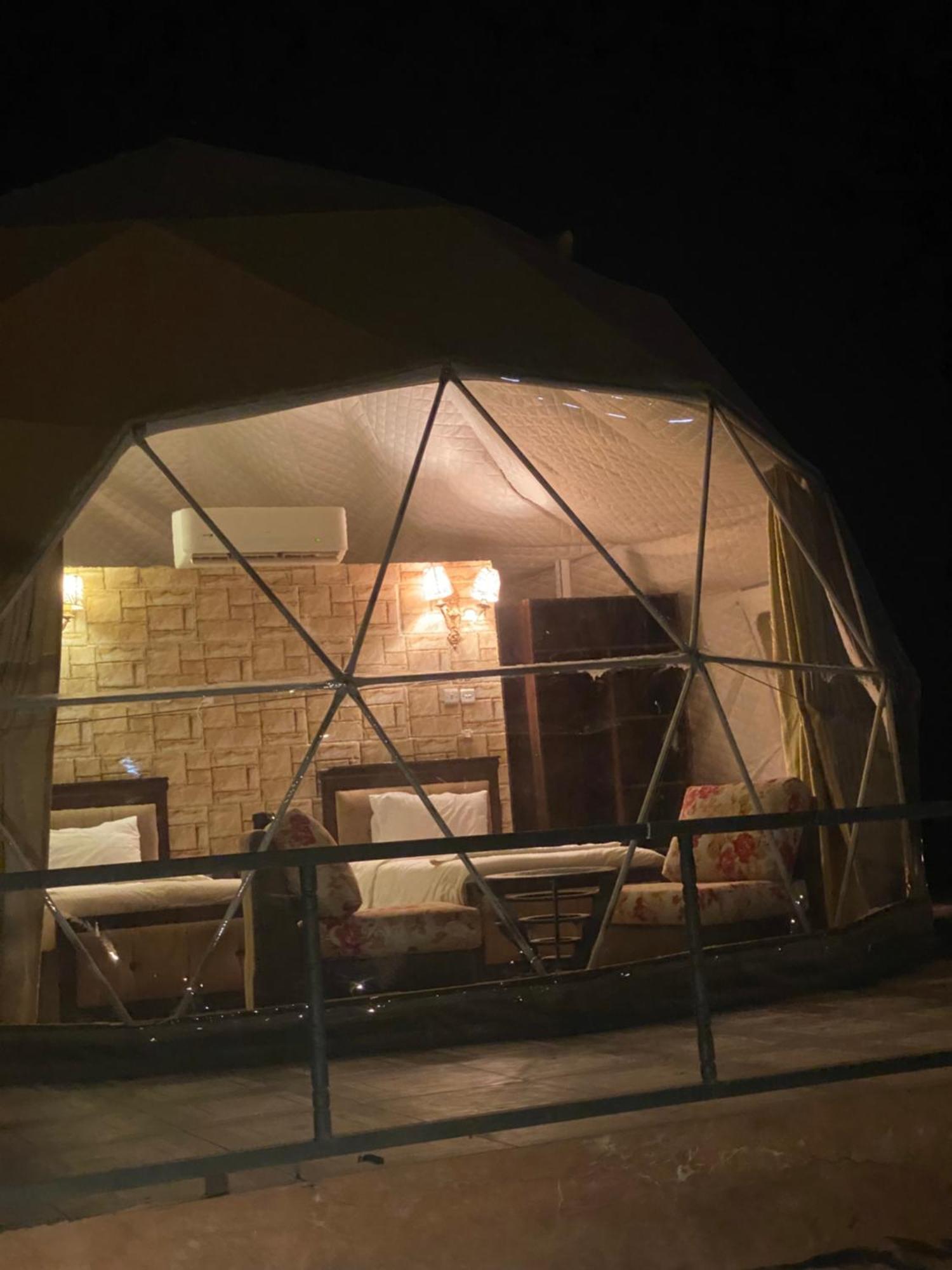 Wadi Rum Sky Camp Kültér fotó