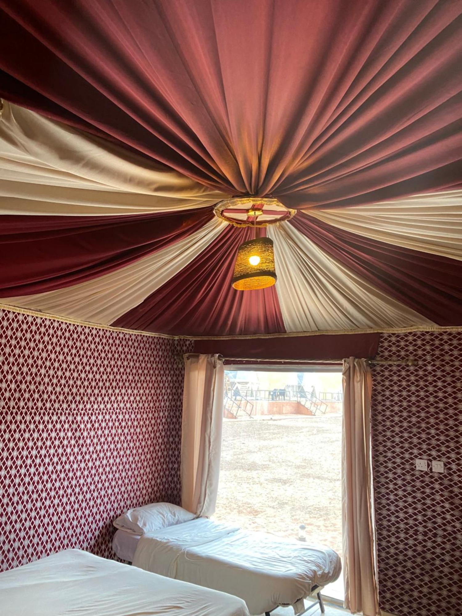 Wadi Rum Sky Camp Kültér fotó